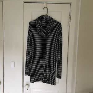 Pea in the Pod Maternity Tunic
